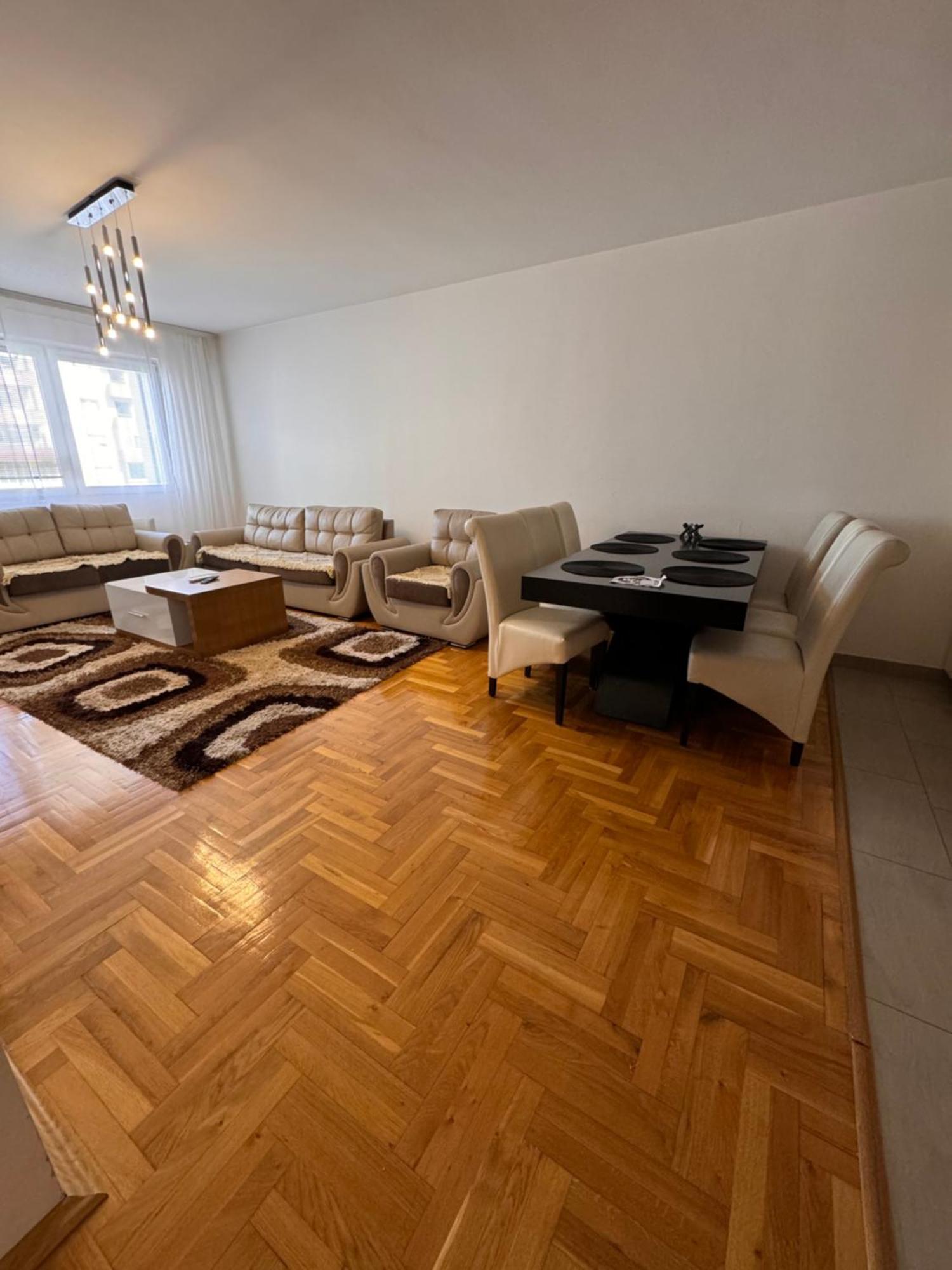Big Spacious Apartment In Pej Center With Wi-Fi Печ Екстериор снимка
