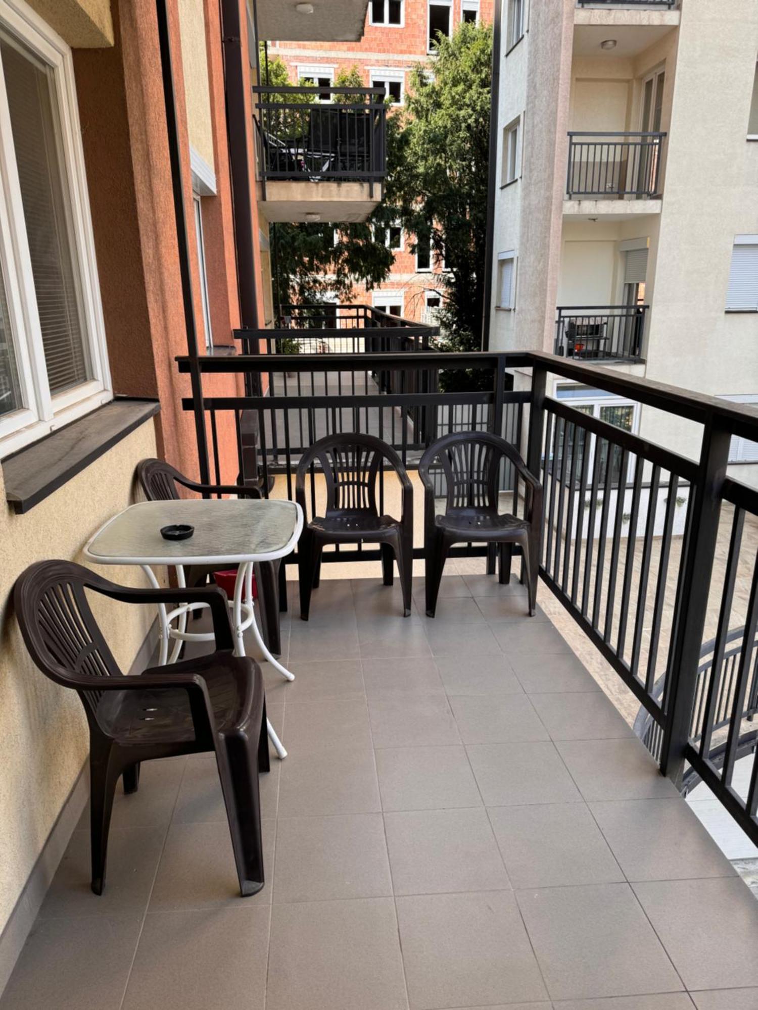 Big Spacious Apartment In Pej Center With Wi-Fi Печ Екстериор снимка
